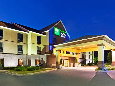 Holiday Inn Express & Suites Duncan